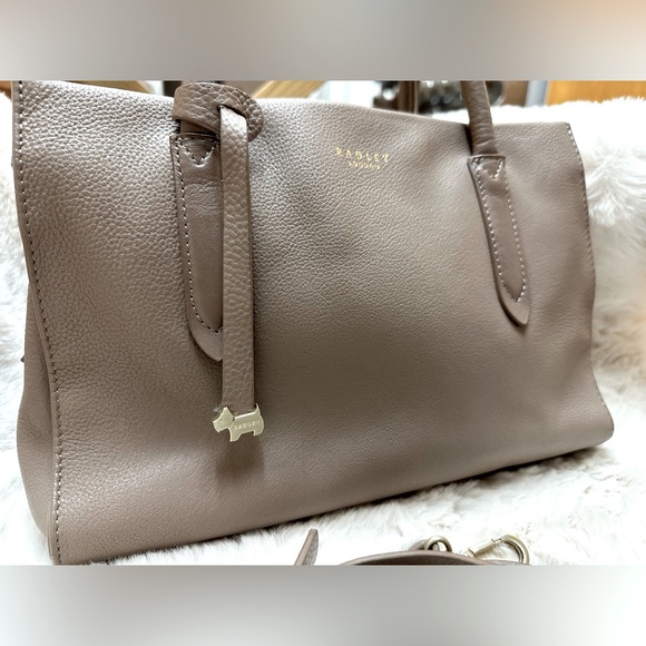 RADLEY LONDON Bags Radley London Crossbody Bag Poshmark
